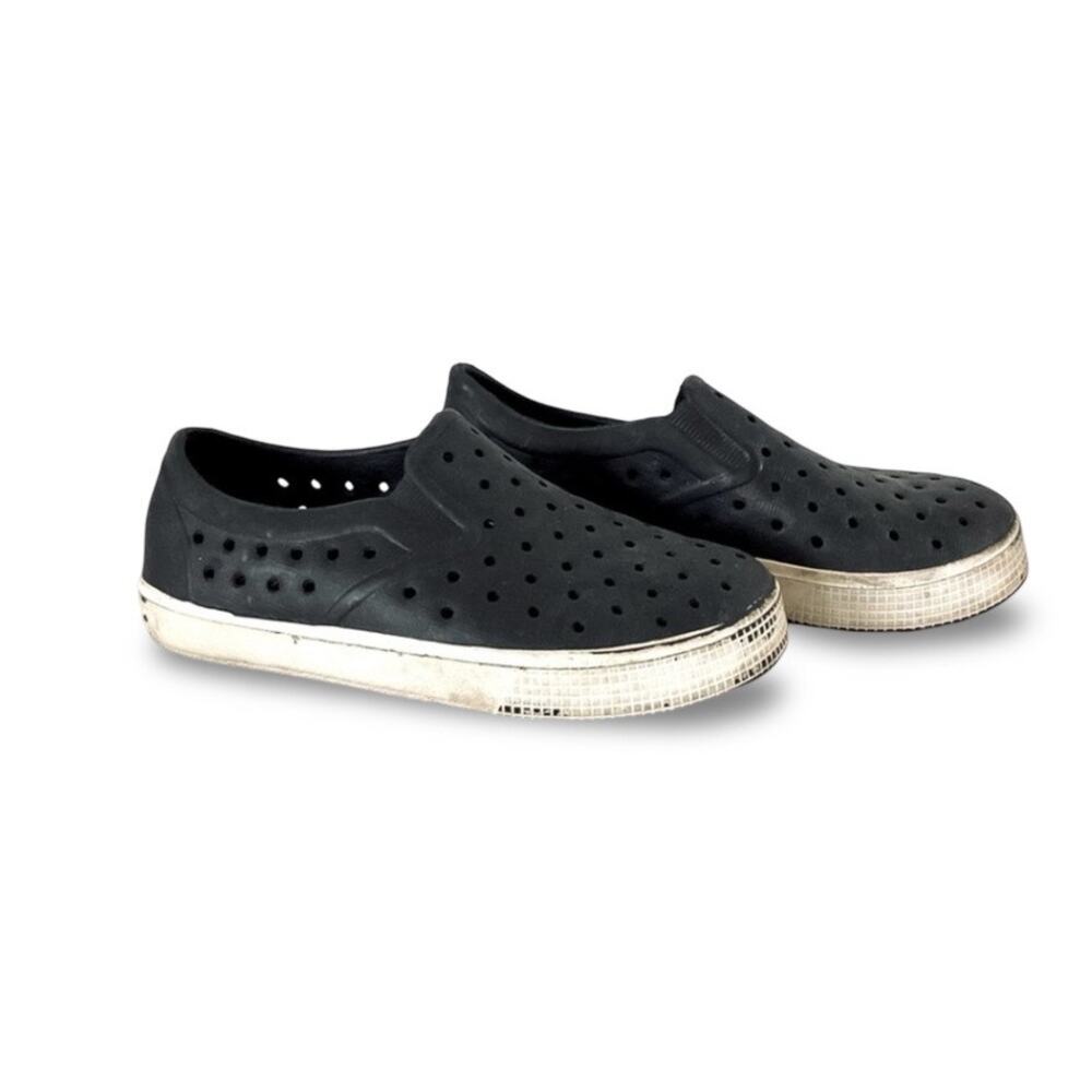 Old Navy Slip On Sneakers